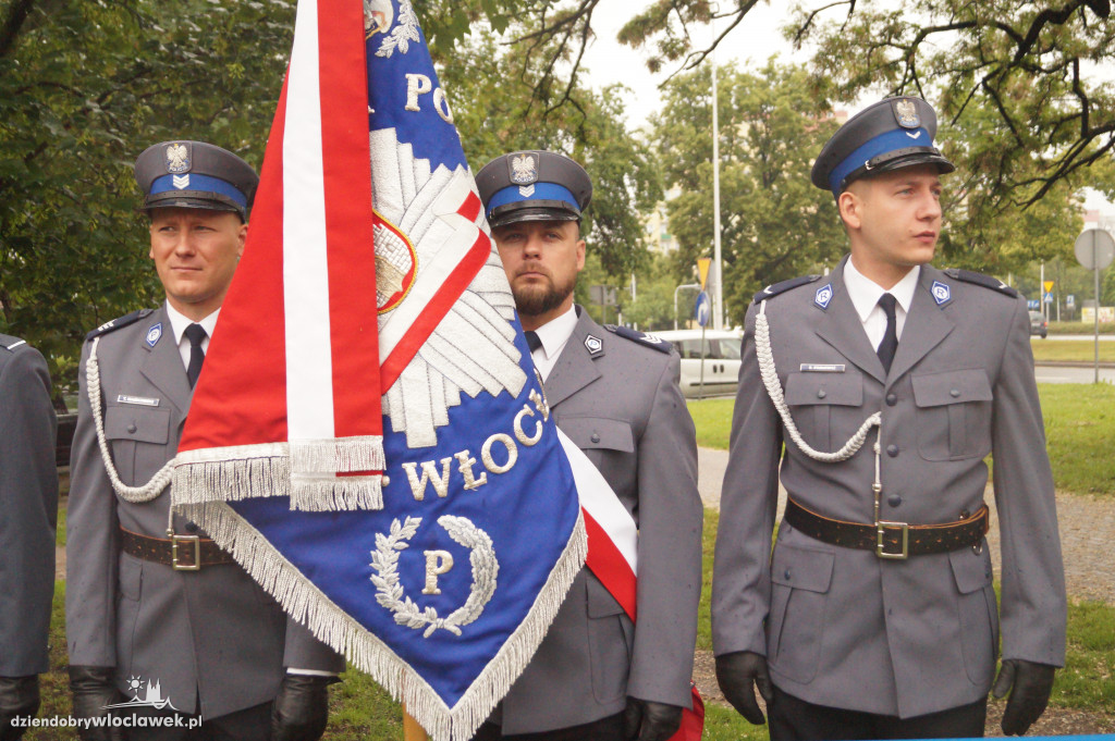 Pomnik Cichociemnych Spadochroniarzy