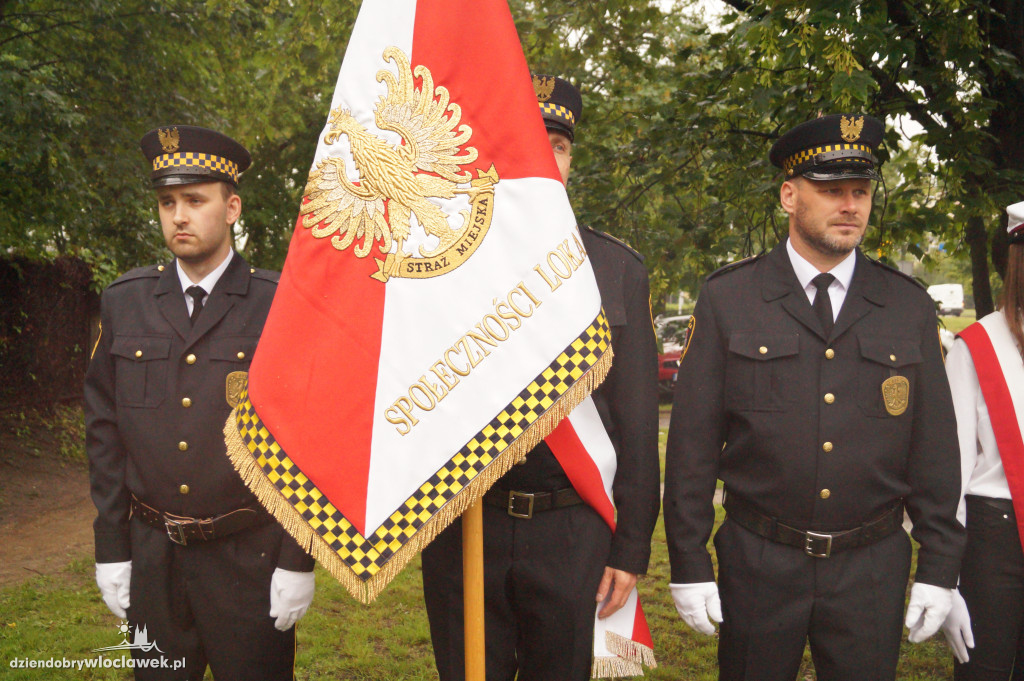 Pomnik Cichociemnych Spadochroniarzy