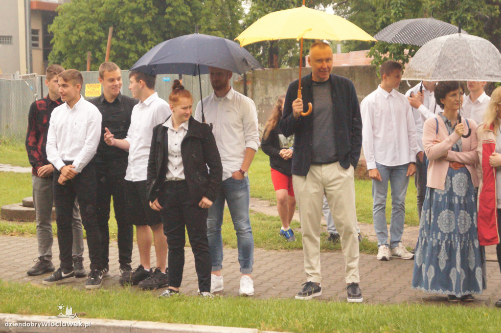 Pomnik Cichociemnych Spadochroniarzy
