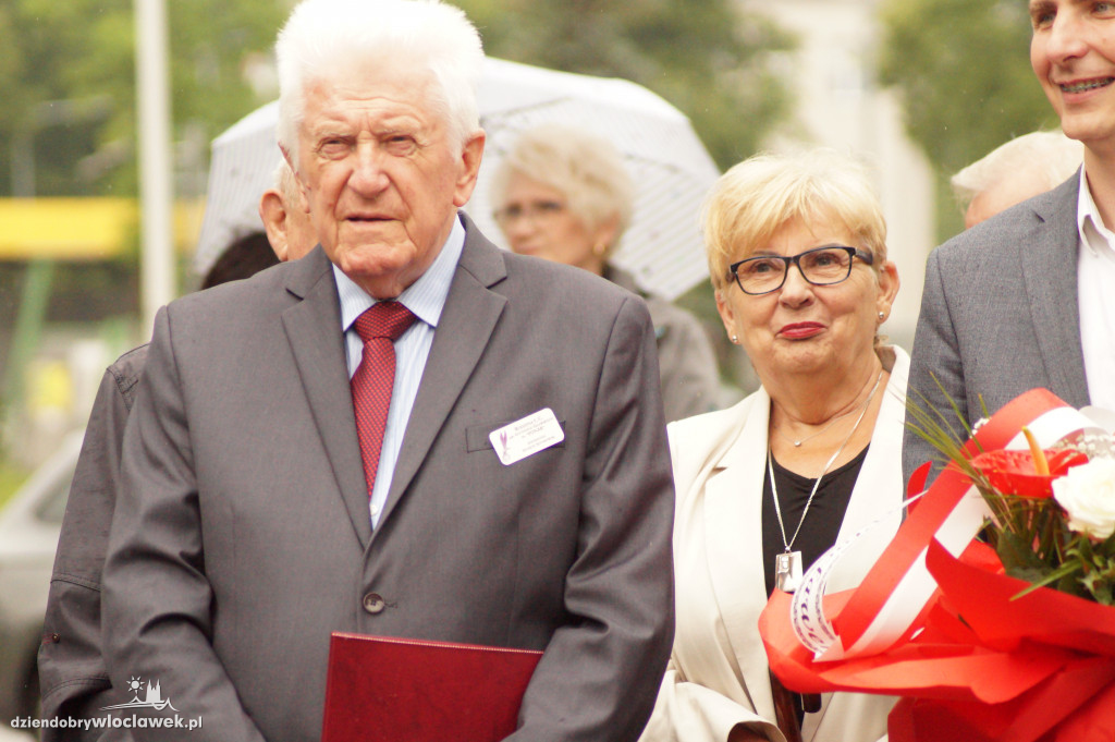 Pomnik Cichociemnych Spadochroniarzy
