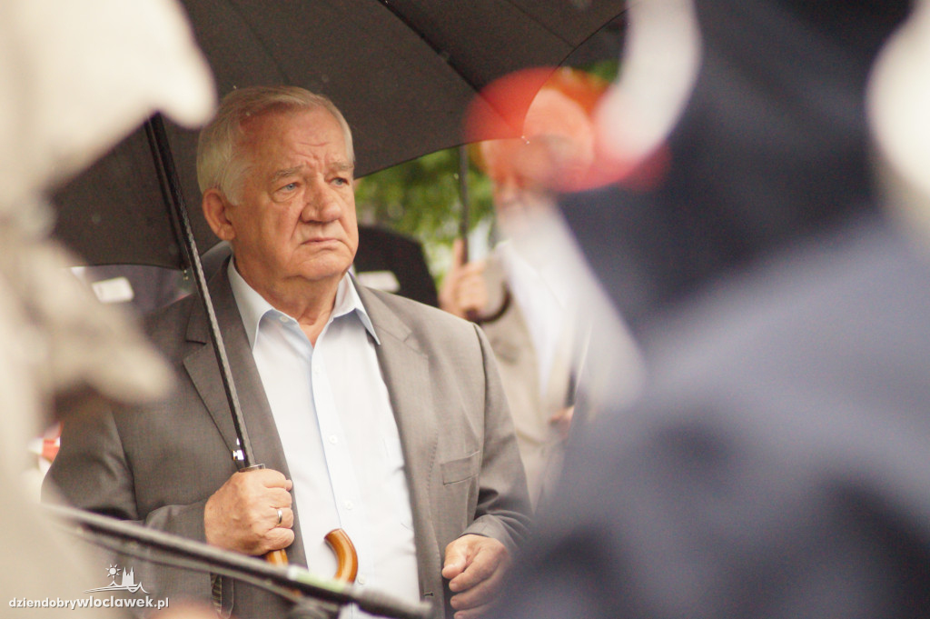 Pomnik Cichociemnych Spadochroniarzy