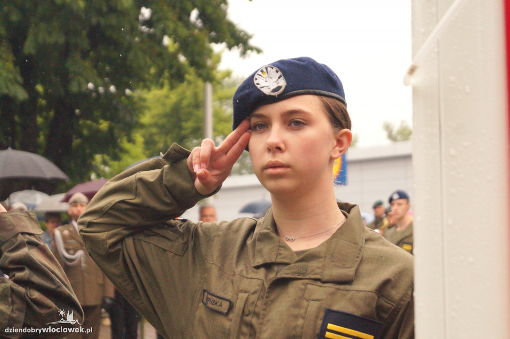 Pomnik Cichociemnych Spadochroniarzy