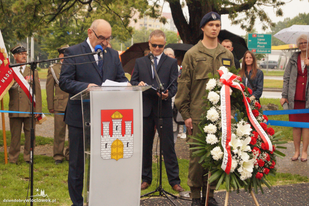 Pomnik Cichociemnych Spadochroniarzy
