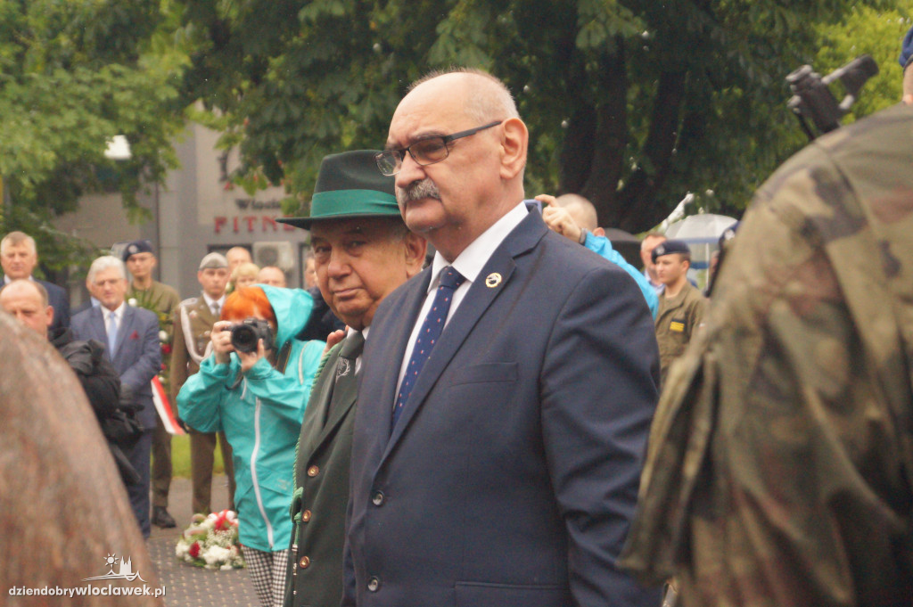 Pomnik Cichociemnych Spadochroniarzy
