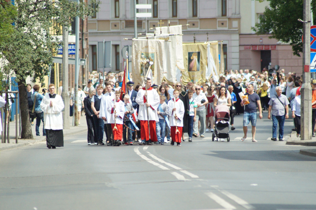 Boże Ciało: procesja w Śródmieściu