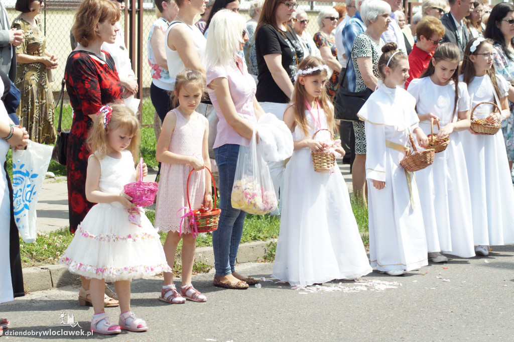 Boże Ciało: procesja na Zazamczu