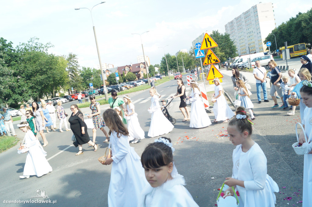 Boże Ciało: procesja parafii NSJ