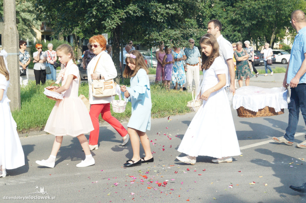 Boże Ciało: procesja parafii NSJ