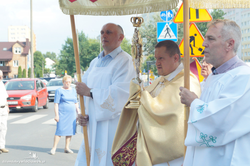 Boże Ciało: procesja parafii NSJ