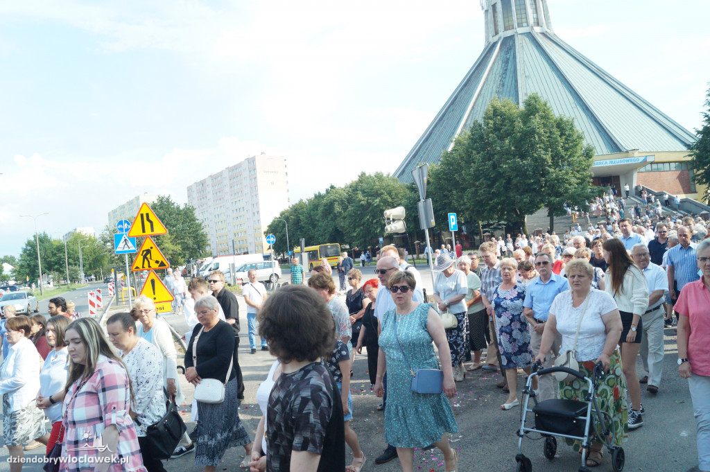 Boże Ciało: procesja parafii NSJ