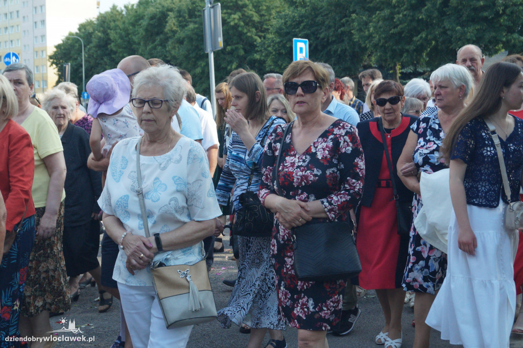 Boże Ciało: procesja parafii NSJ