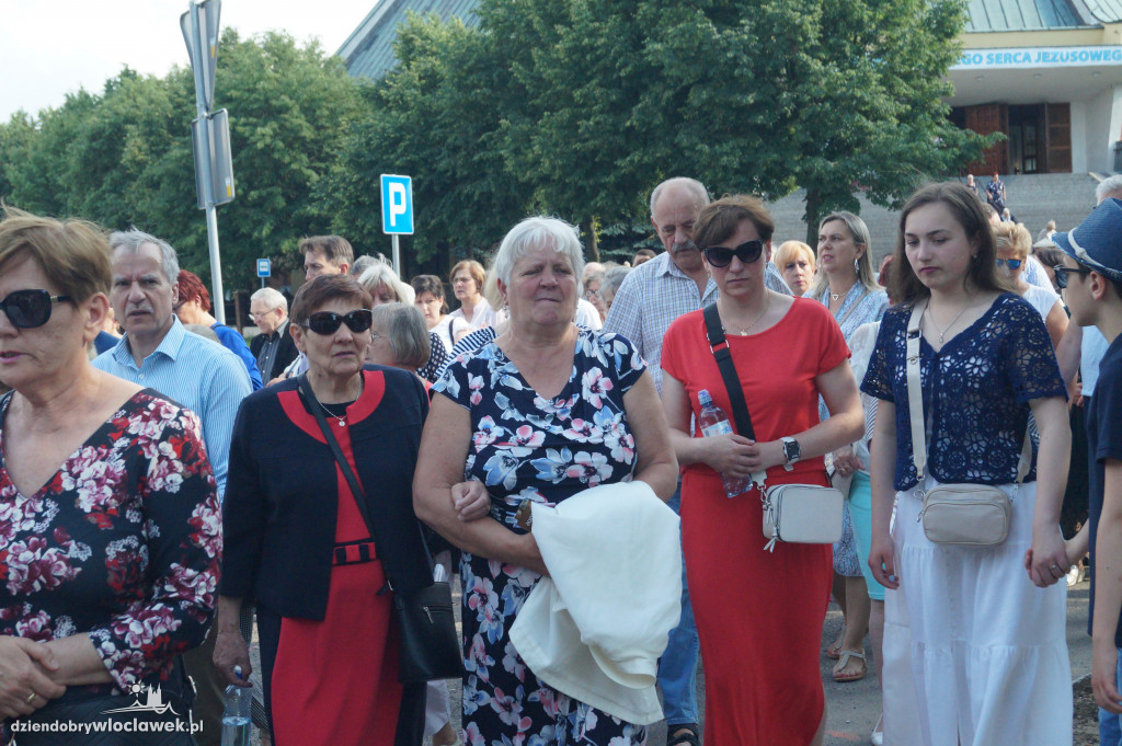 Boże Ciało: procesja parafii NSJ