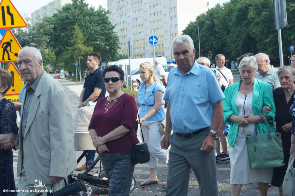 Boże Ciało: procesja parafii NSJ