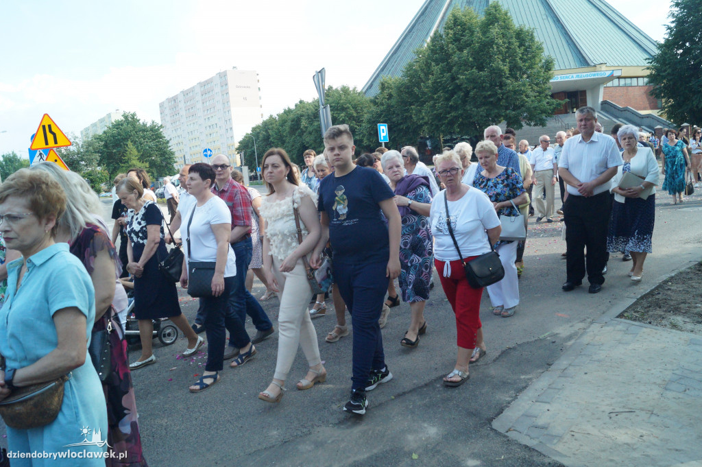 Boże Ciało: procesja parafii NSJ