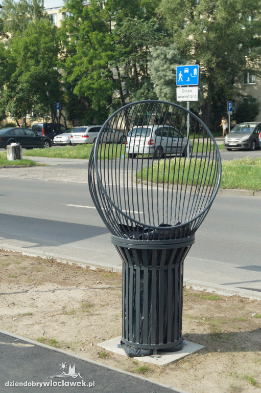 Ścieżka na ul. Ostrowskiej gotowa
