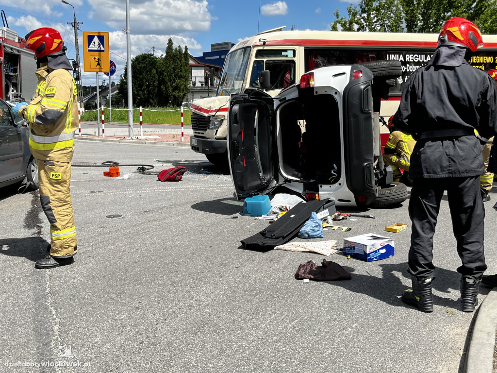 Wypadek na skrzyżowaniu ulic Zielnej i Papieżka