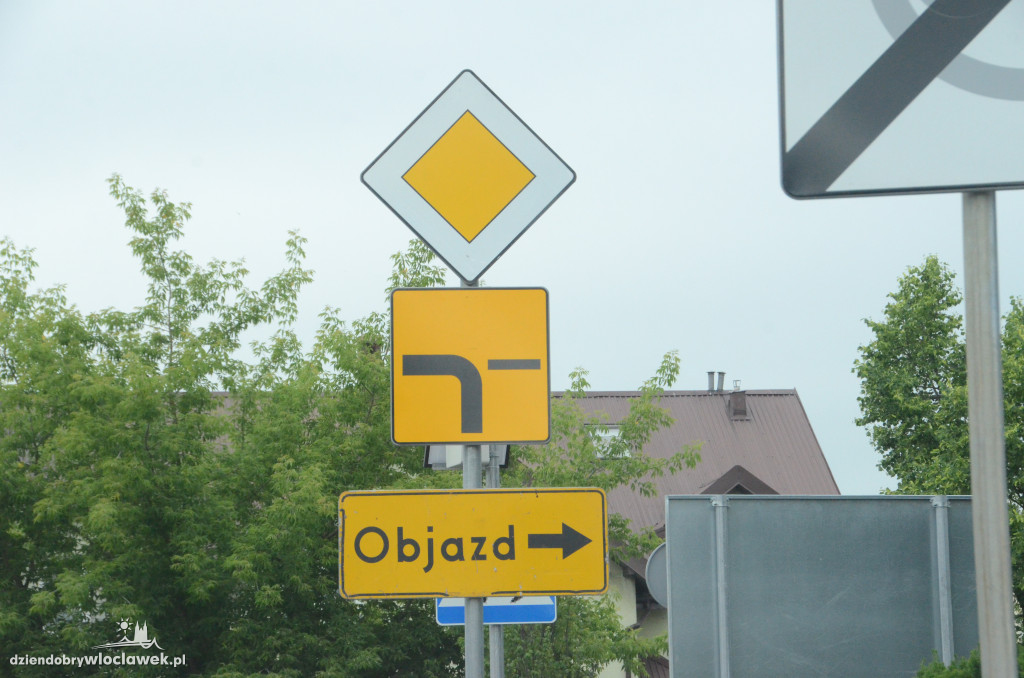 Budowa ronda turbinowego - objazd
