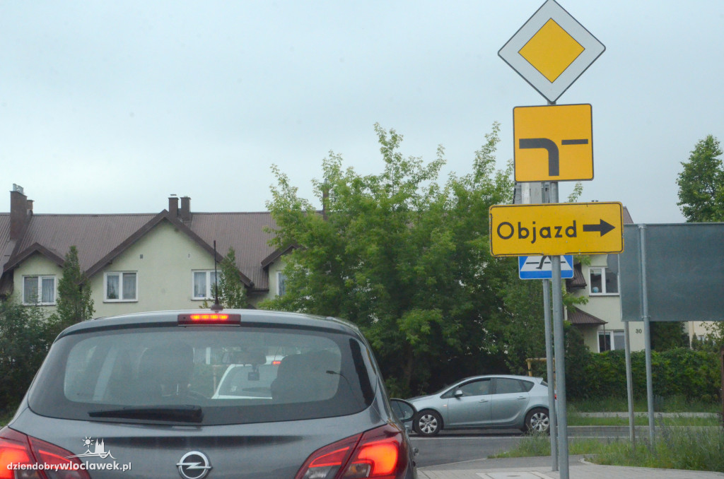 Budowa ronda turbinowego - objazd