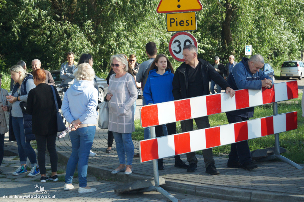 Protest mieszkańców na ul. Płockiej