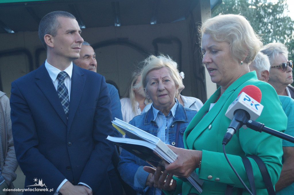 Protest mieszkańców na ul. Płockiej