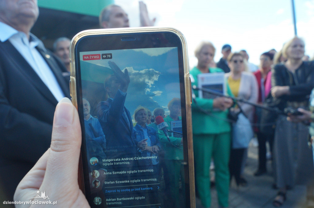 Protest mieszkańców na ul. Płockiej
