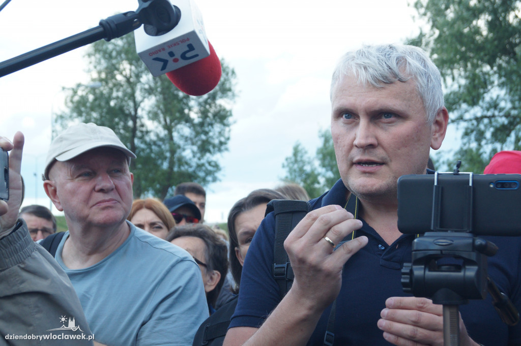 Protest mieszkańców na ul. Płockiej