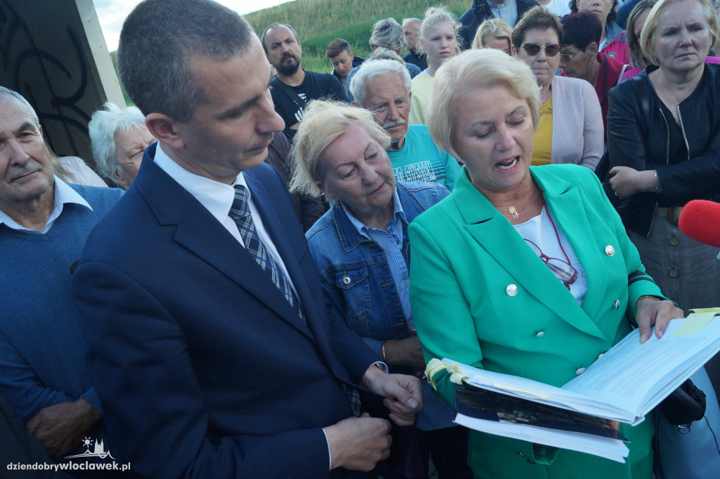 Protest mieszkańców na ul. Płockiej