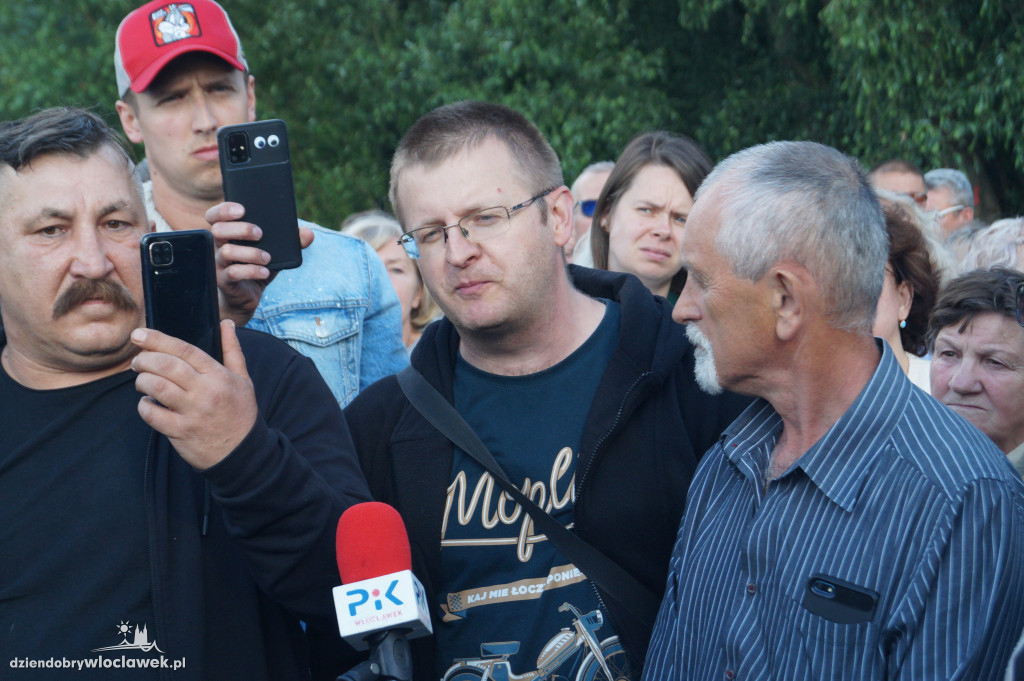 Protest mieszkańców na ul. Płockiej