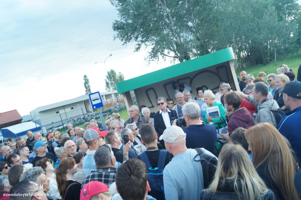 Protest mieszkańców na ul. Płockiej