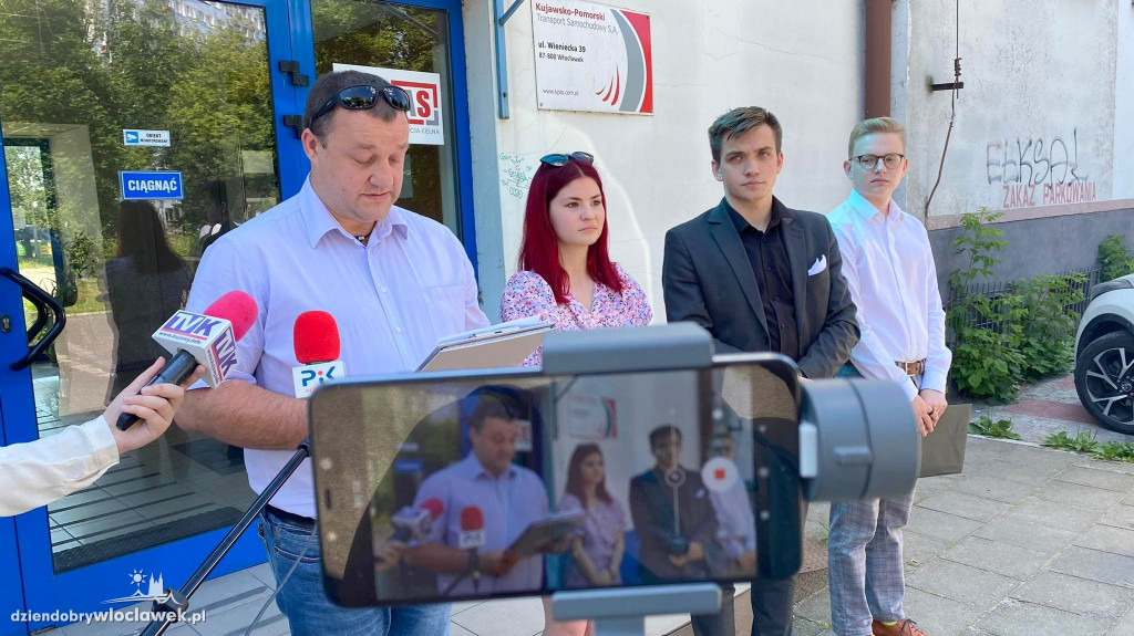 Pokolenie 2050 z petycją do KPTS