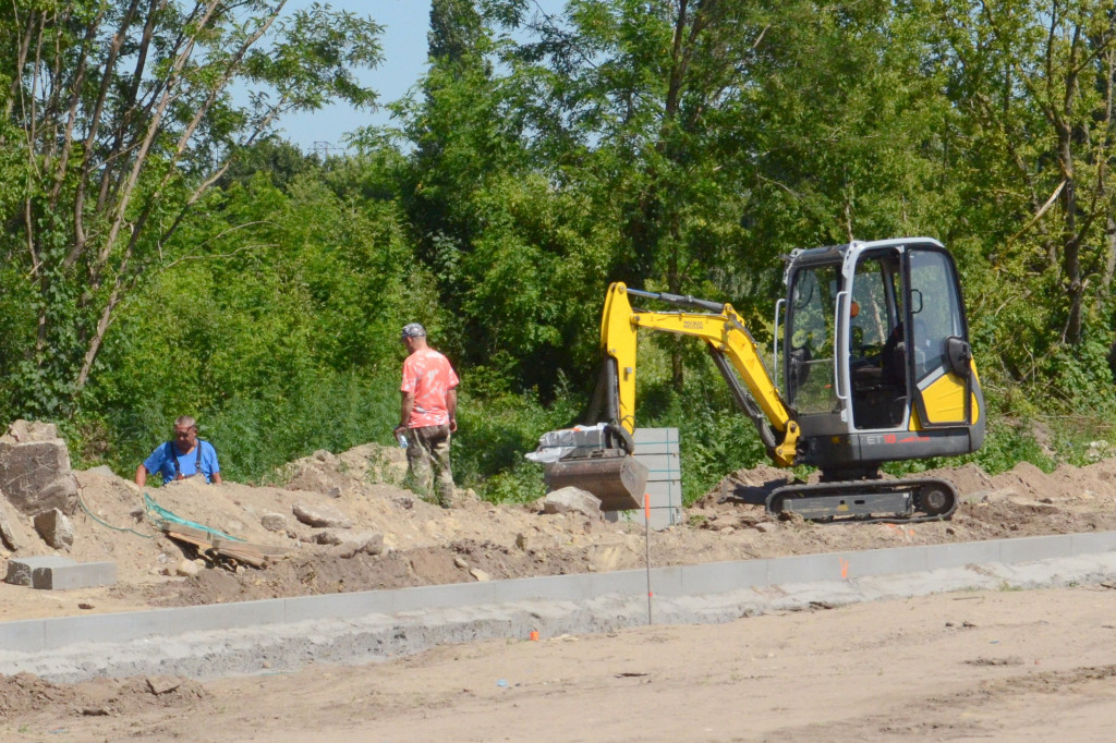 Przy ul. Celulozowej powstają nowe drogi