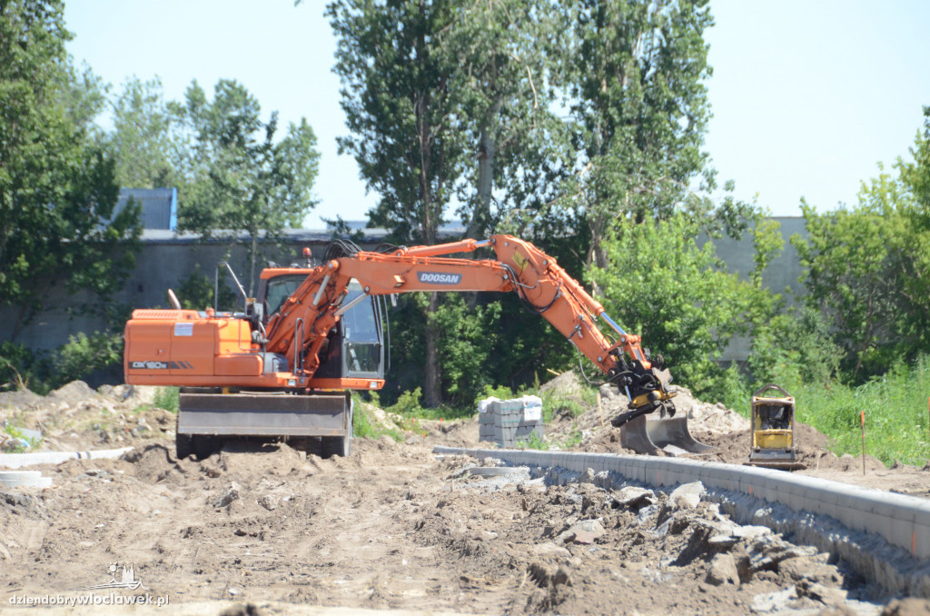 Przy ul. Celulozowej powstają nowe drogi