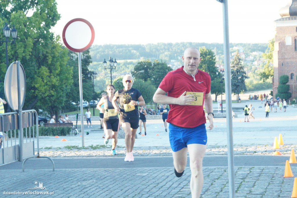 Bieg Śródmieścia na ul. 3 Maja