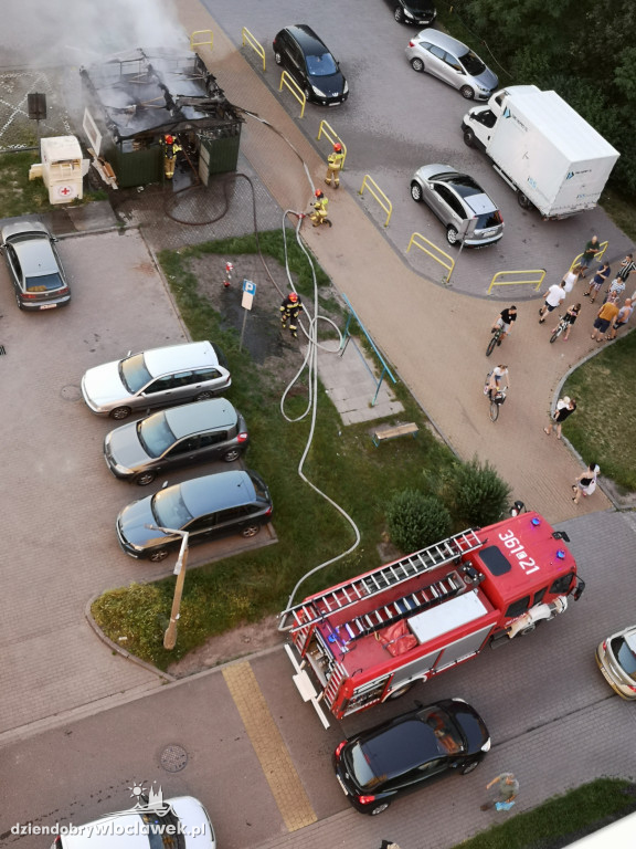 Pożar śmietnika Wiejska 18