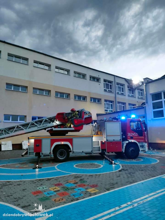 Ponad 200 zgłoszeń do straży pożarnej. 