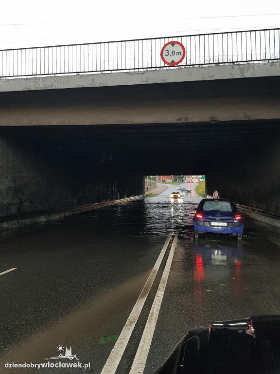 Ponad 200 zgłoszeń do straży pożarnej. 