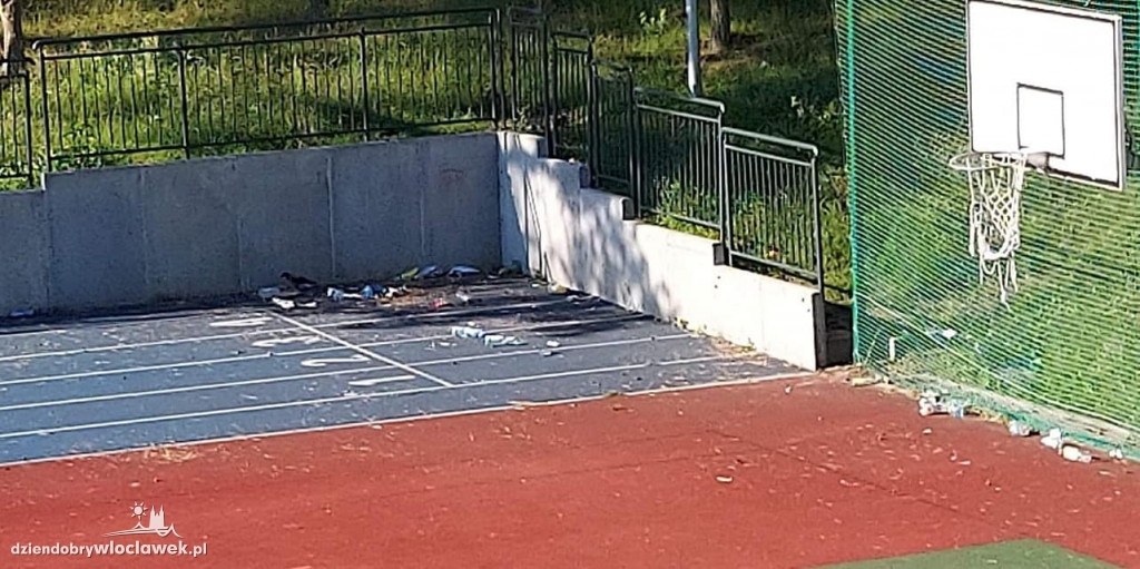 Dewastacja boiska SP 23