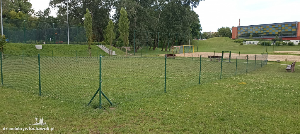 Na Słodowie powstaje wybieg dla psów