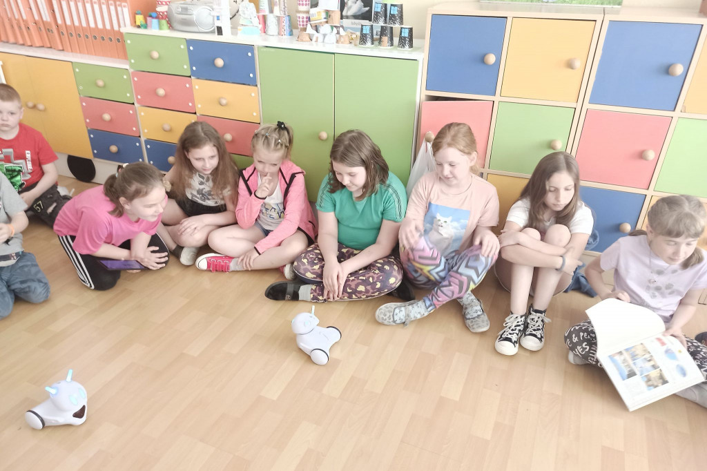 Kodowanie, programowanie i arytmetyka z robotami