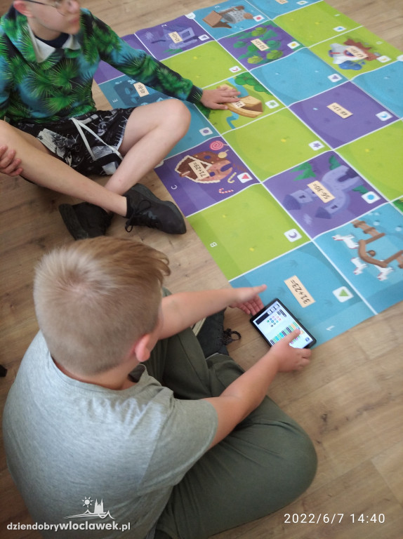 Kodowanie, programowanie i arytmetyka z robotami