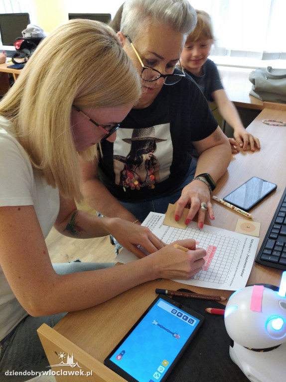 Kodowanie, programowanie i arytmetyka z robotami