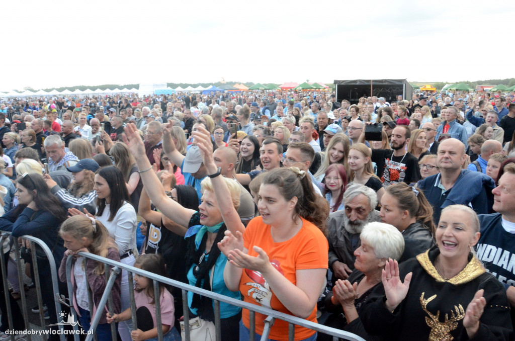 Zespół Weekend na Święcie Powiatu Włocławskiego