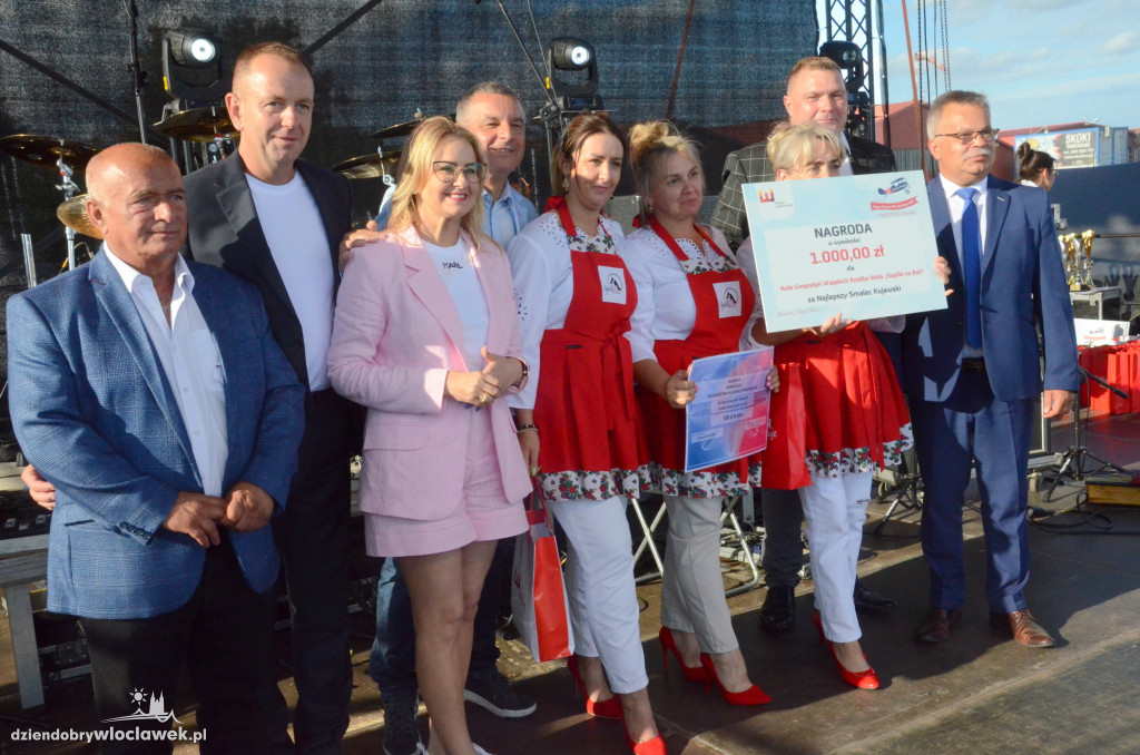 Koła gospodyń wiejskich na Święcie Powiatu Włocławskiego