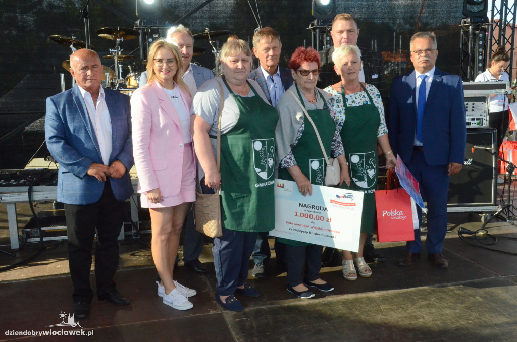 Koła gospodyń wiejskich na Święcie Powiatu Włocławskiego