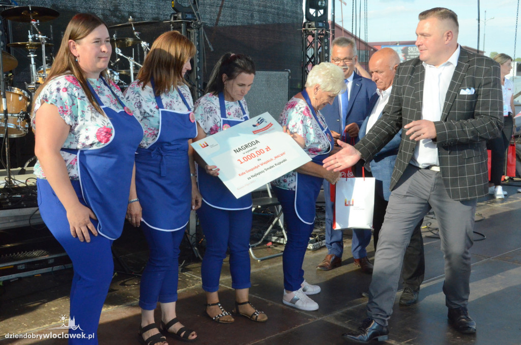 Koła gospodyń wiejskich na Święcie Powiatu Włocławskiego