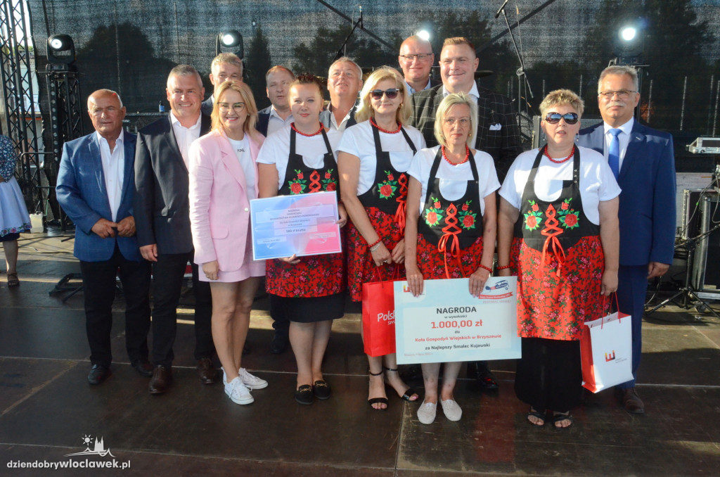Koła gospodyń wiejskich na Święcie Powiatu Włocławskiego