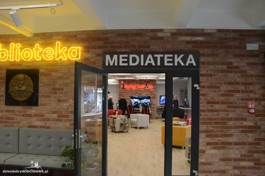 Otwarcie zmodernizowanego budynku MBP