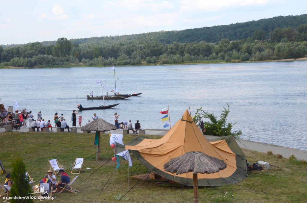 Festiwal Wisły we Włocławku: Parada statków i łodzi