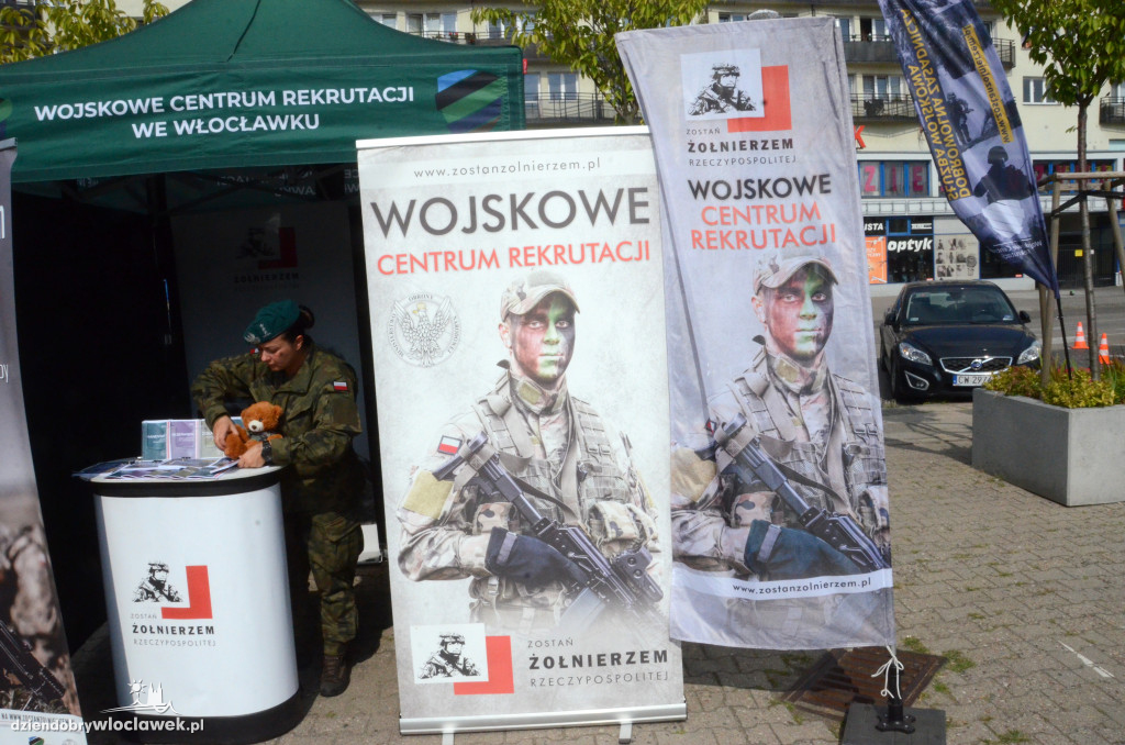 Obchody Święta Wojska Polskiego we Włocławku
