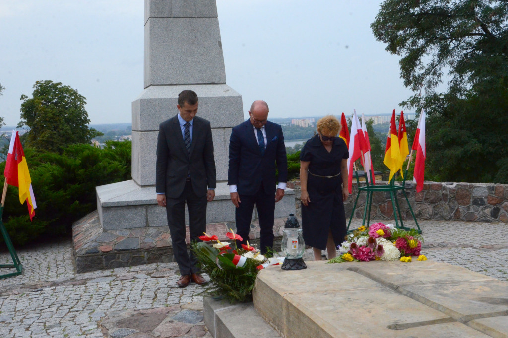 102. rocznica Obrony Włocławka: Uroczystości przy Pomniku Obrońców Wisły